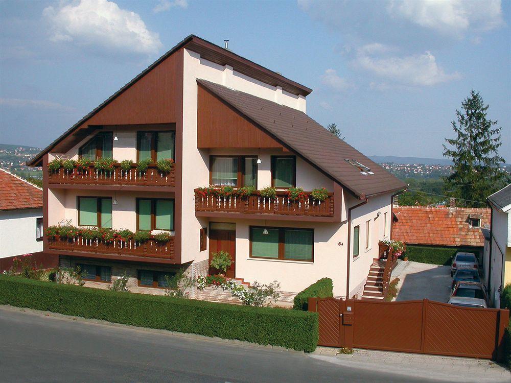 Heviz Therme Apartmenthaus Luaran gambar
