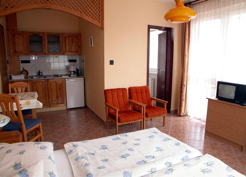 Heviz Therme Apartmenthaus Luaran gambar