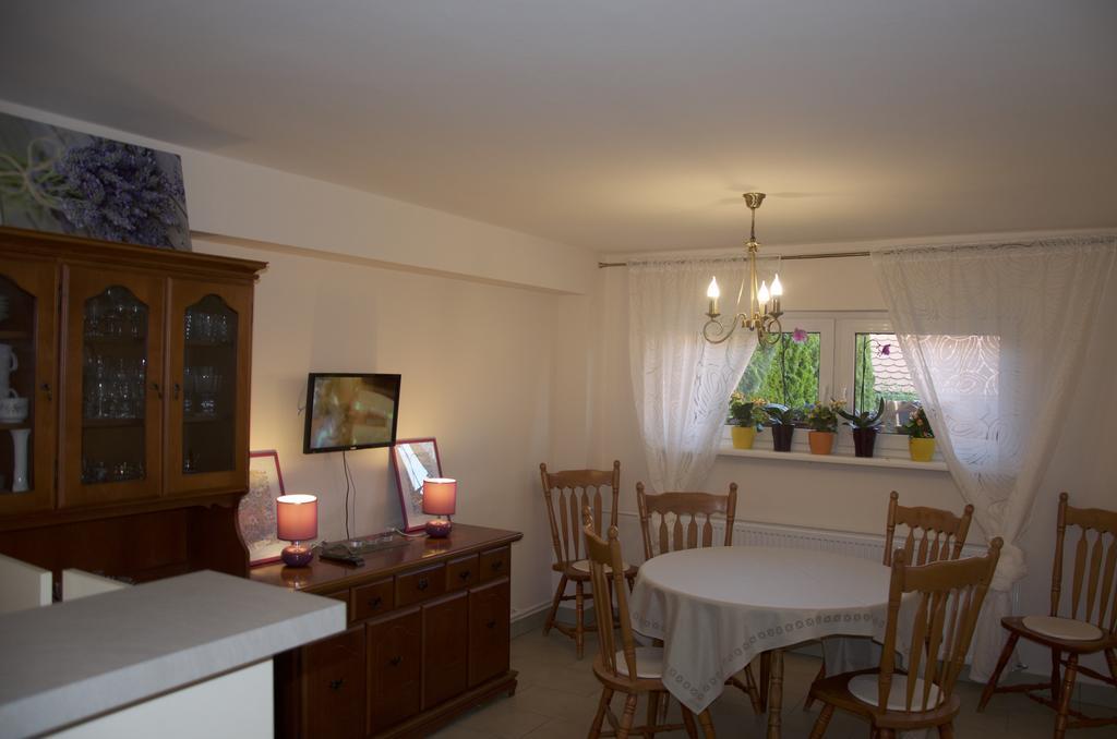 Heviz Therme Apartmenthaus Luaran gambar