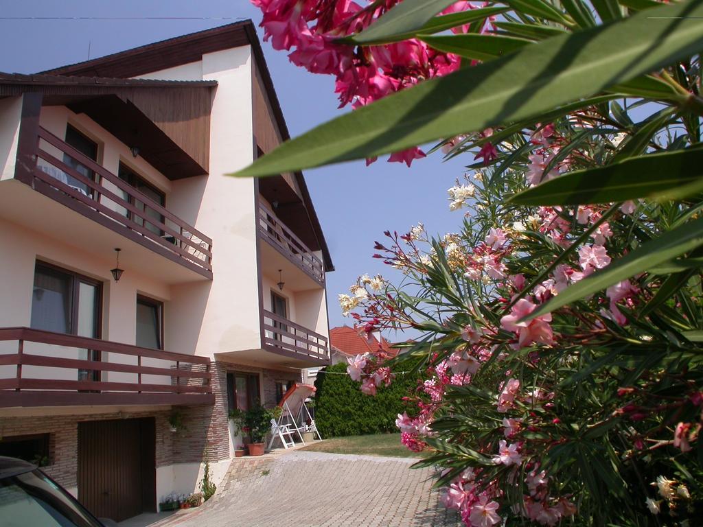 Heviz Therme Apartmenthaus Luaran gambar