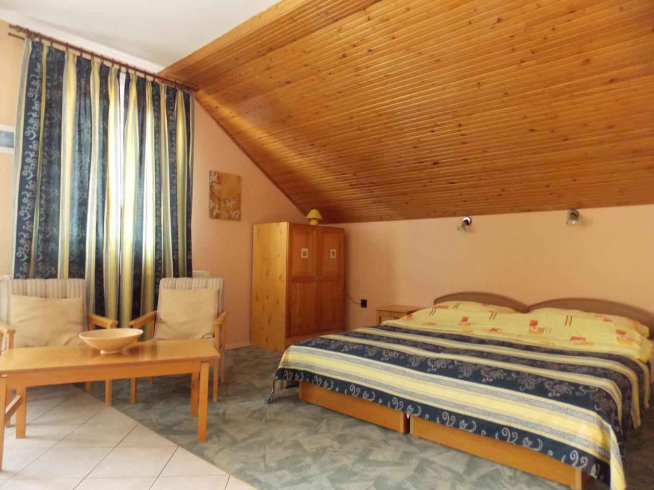 Heviz Therme Apartmenthaus Luaran gambar
