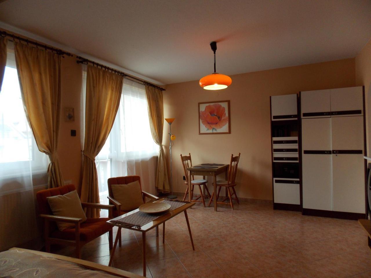 Heviz Therme Apartmenthaus Luaran gambar